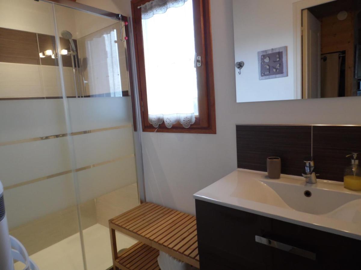 Chalet Des Clarines Saint-Genes-Champespe Bagian luar foto